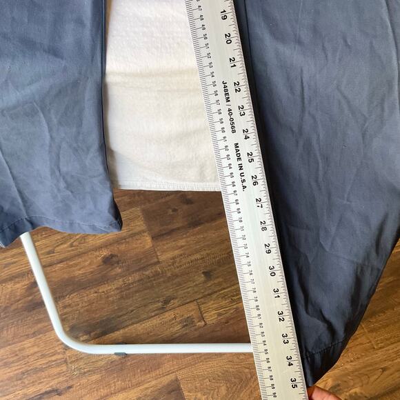 Roundtree & Yorke Men Khaki Pants size 38W x 36L Blue Mid Rise Straight Leg NWT - Picture 4 of 11